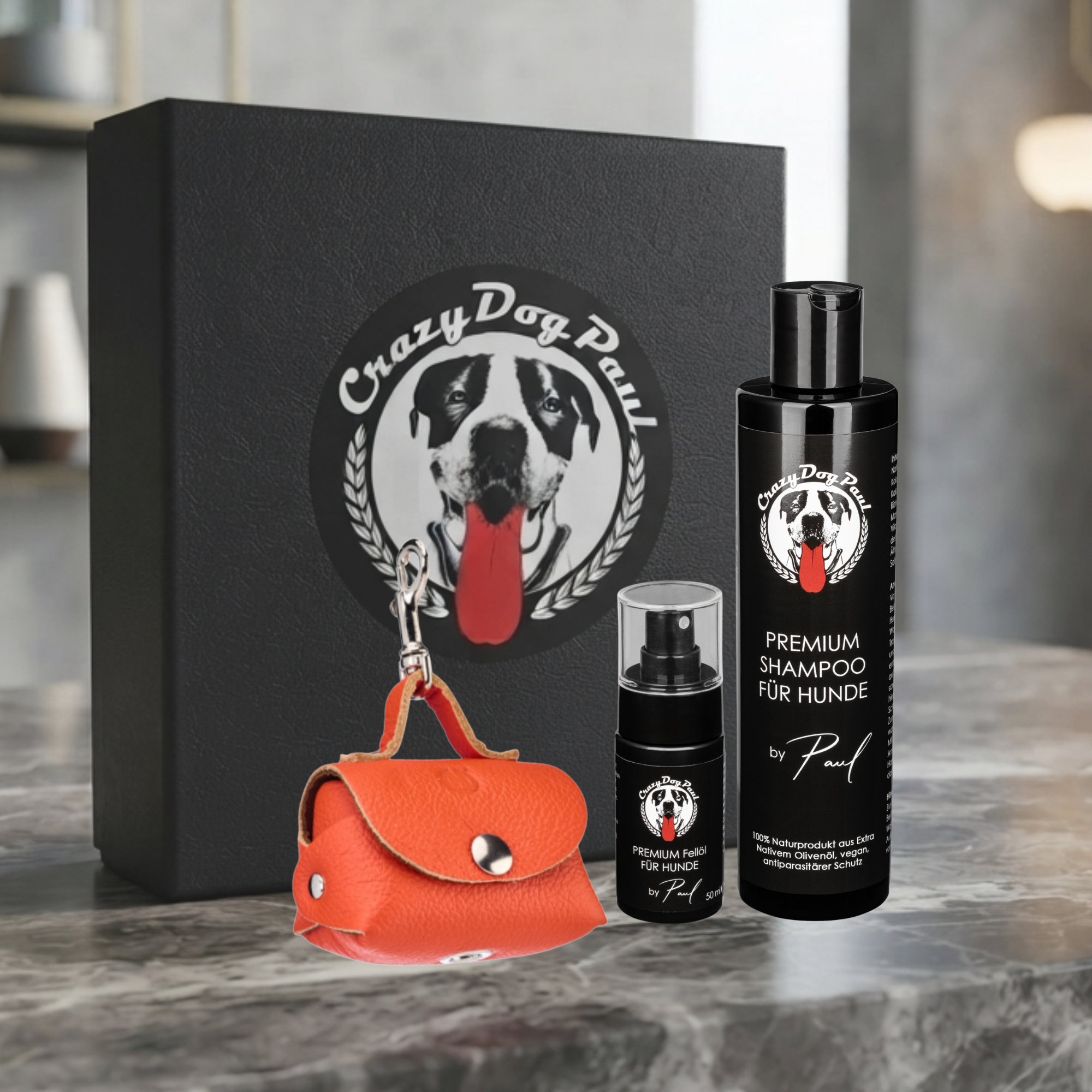 CrazyDogPaul & Malucchi Geschenkbox: GRAND CARE EDITION MOVIE - im schwarzen Geschenkkarton , große Farbauswahl der Premium Kotbeutelspender aus Leder - ideal für Hundegeburtstage!